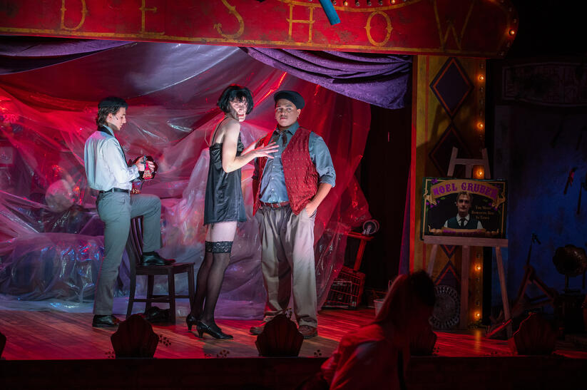 Production Photos: Philip Hamer