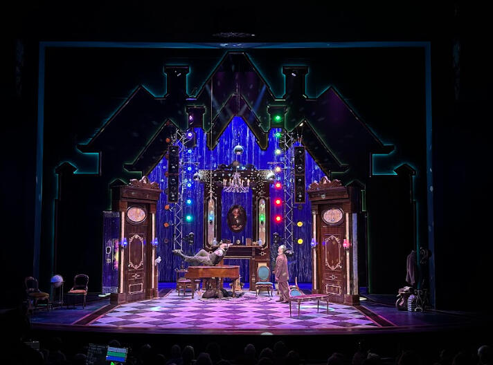 production/process photos by Sarah Nowak