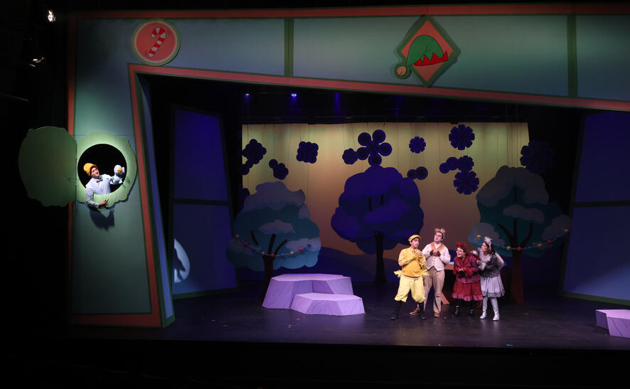 The Pigeon Gets a Big Time Holiday Extravaganza