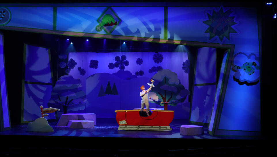 The Pigeon Gets a Big Time Holiday Extravaganza!