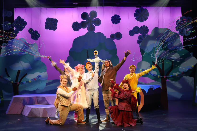 The Pigeon Gets a Big Time Holiday Extravaganza